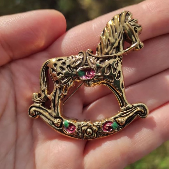 Rocking Horse Vintage Brooch - Picture 4 of 14
